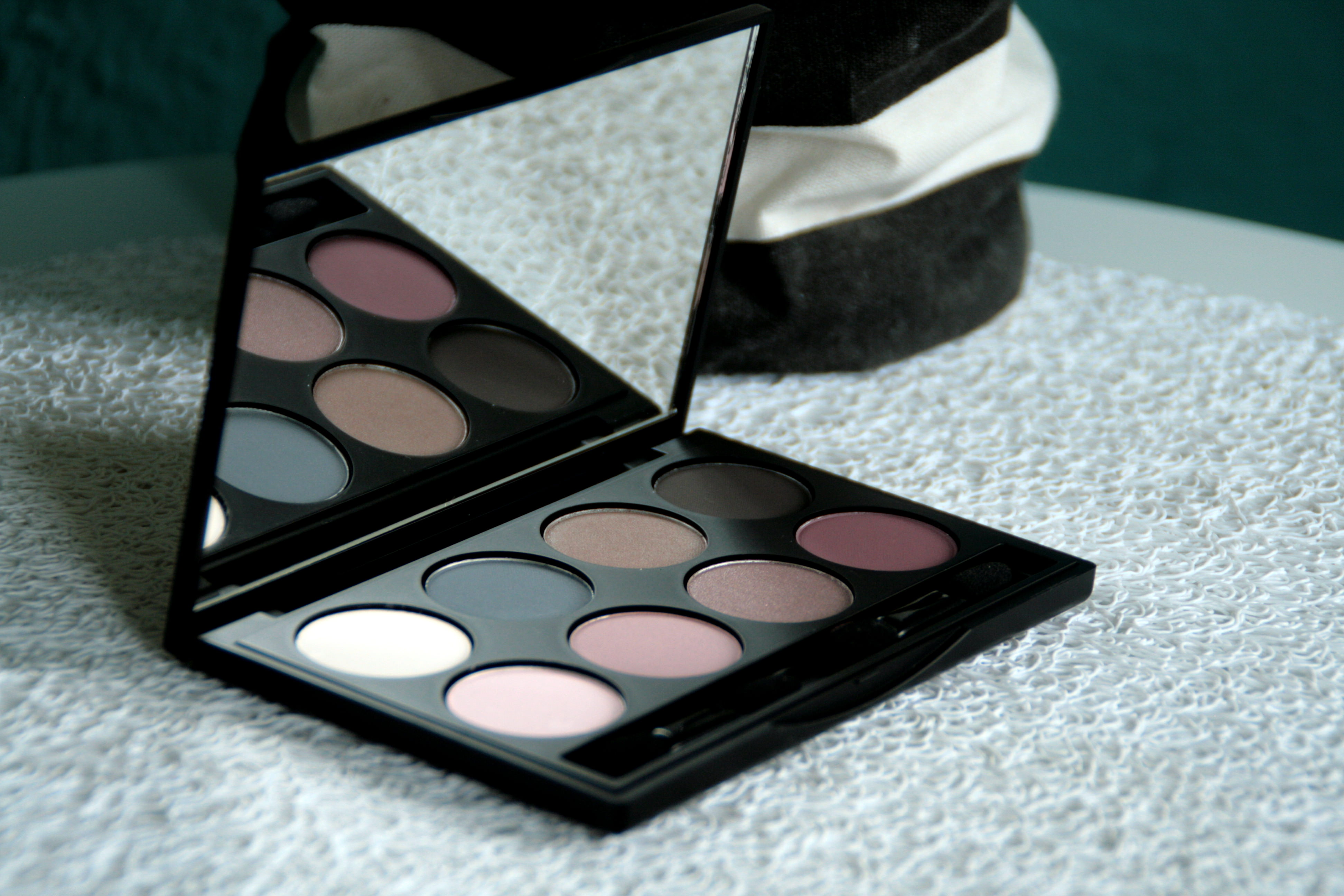 Make up Factory Birthday Sensation Professional Eye Shadow Palette